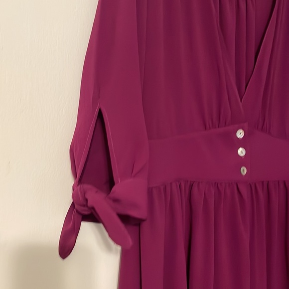 Paolino Button-Up 3/4 Tie-Sleeves Maxi Dress. - Picture 4 of 10